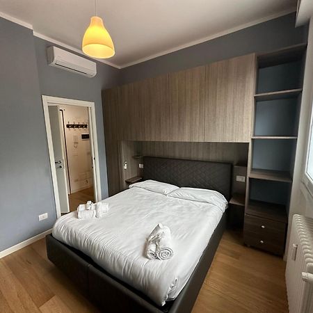 Metro Famagosta - Modern Suite Free Wifi & Parking Μιλάνο Εξωτερικό φωτογραφία