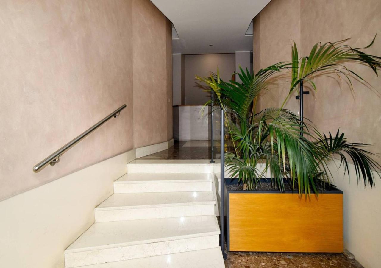 Metro Famagosta - Modern Suite Free Wifi & Parking Μιλάνο Εξωτερικό φωτογραφία